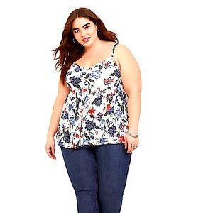 FLORAL EYELET BABYDOLL CAMI